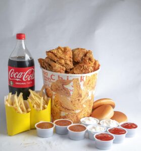 博多で深夜に楽しめる合コン向けの焼き鳥店は？